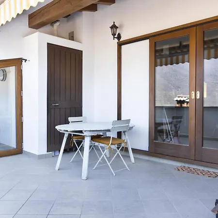דירה La Terrazza Di Elena Tarzo